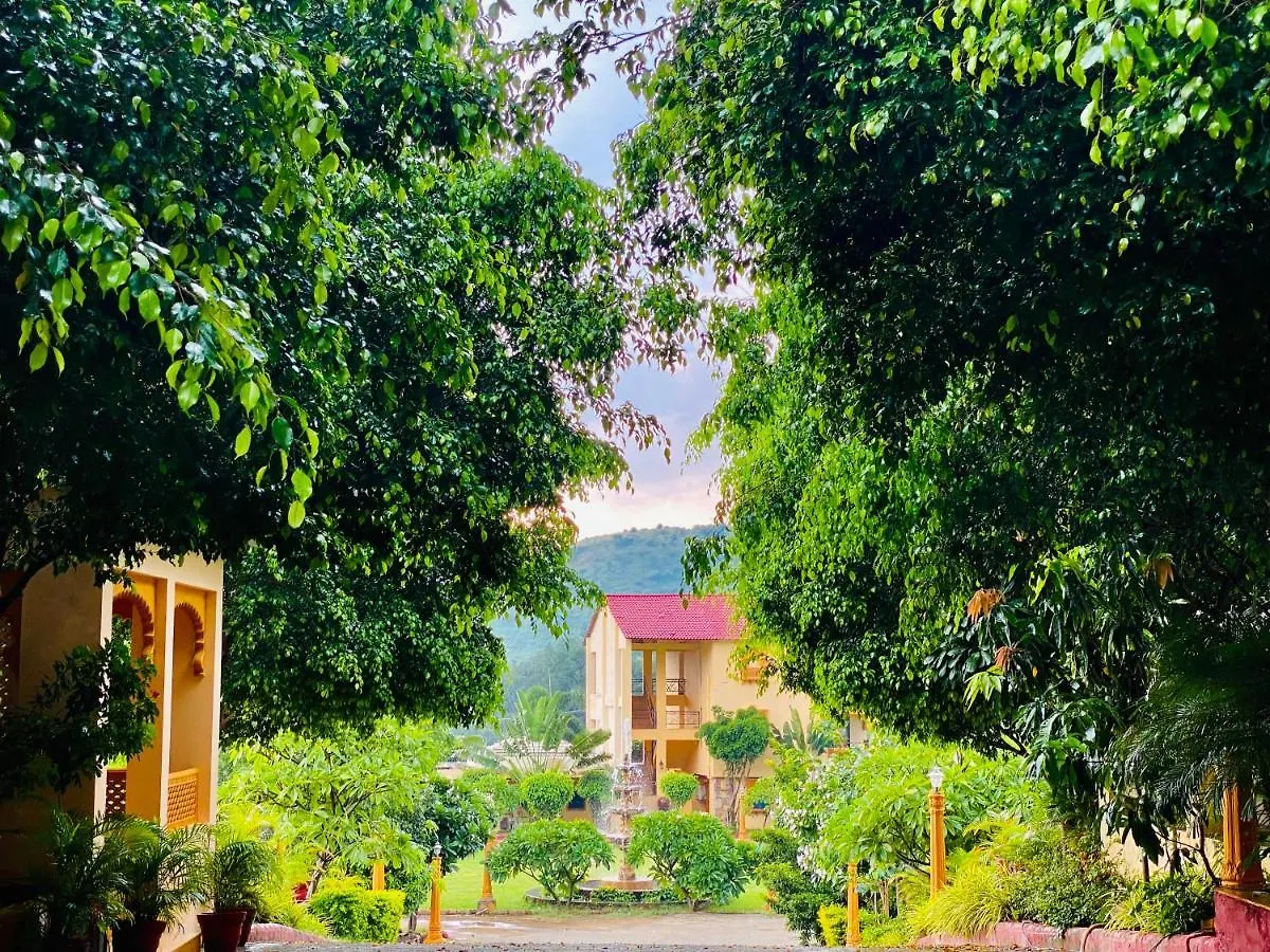 Aravali Valley Resort Udaipur Hotel