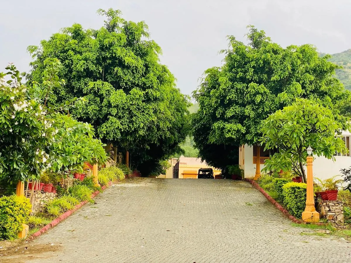 Hotel Aravali Valley Resort Udaipur