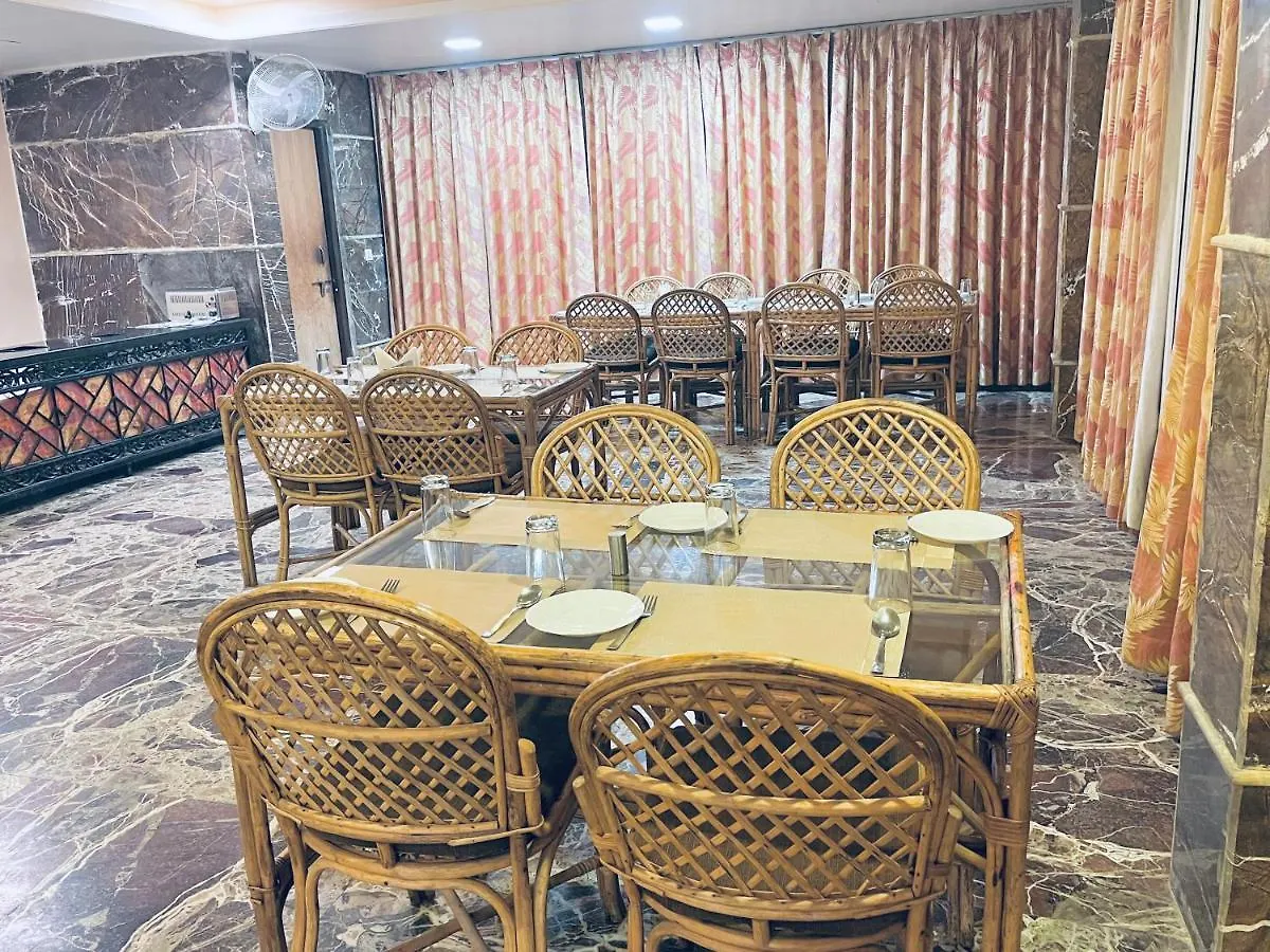 **** Hotel Aravali Valley Resort Udaipur India